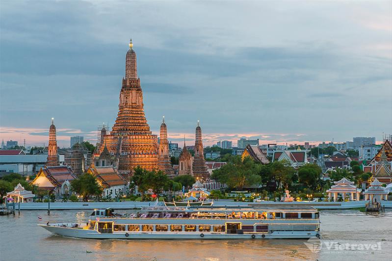 PATTAYA – BANGKOK – DU THUYỀN SÔNG CHAO PHRAYA	(Ăn sáng, tối)